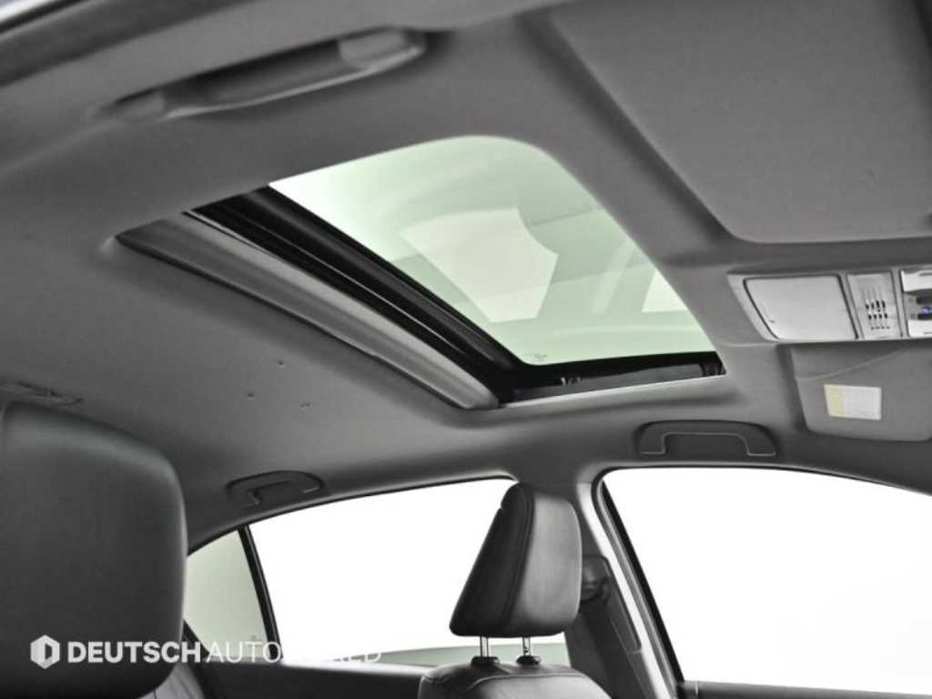 Honda Accord — photo 19