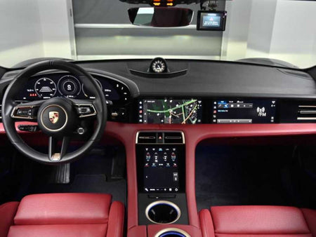 Porsche Taycan — photo 07