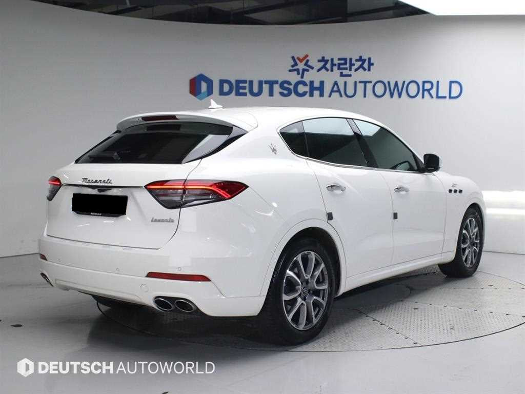 Maserati Levante — photo 02