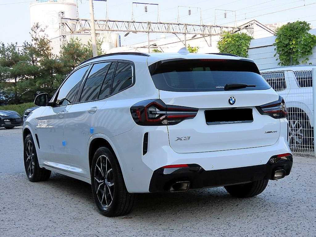 BMW X3 — photo 03