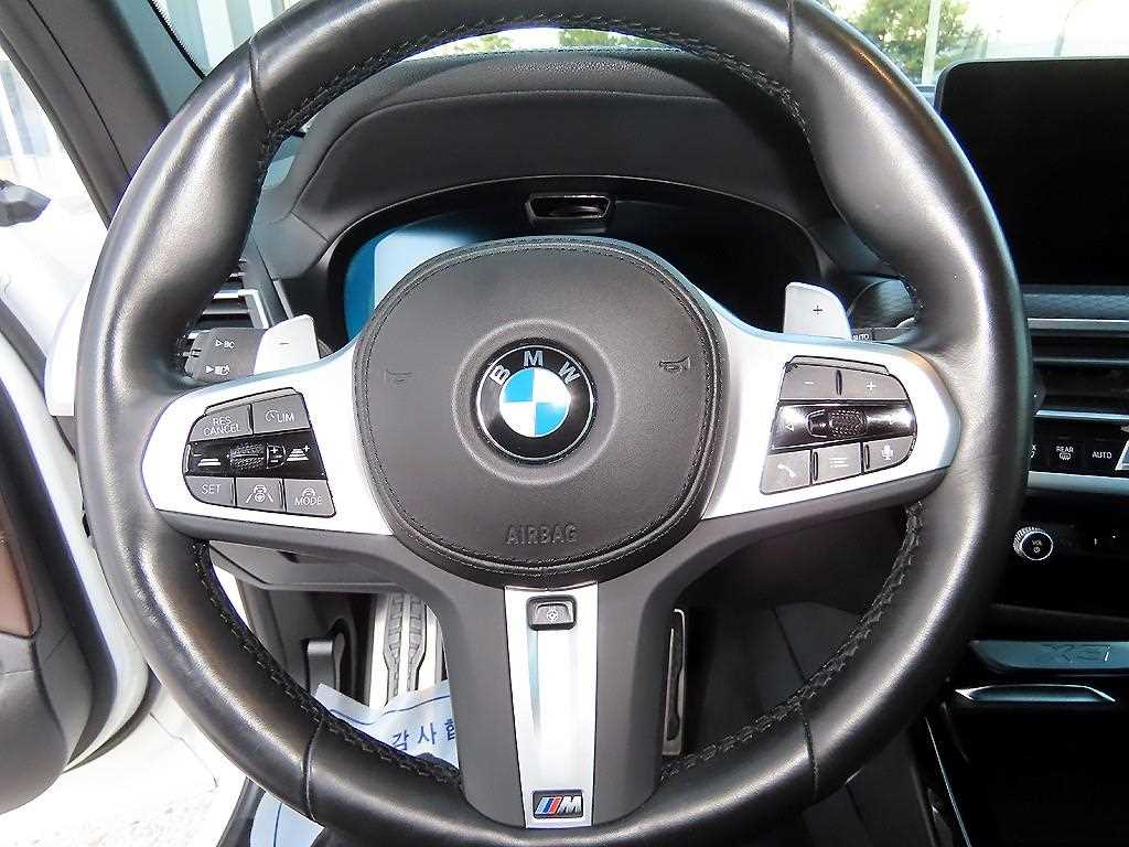 BMW X3 — photo 08