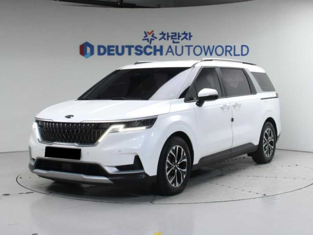 Kia Carnival — photo 01