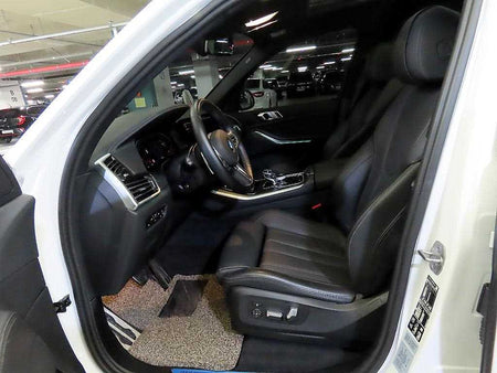 BMW X5 — photo 06