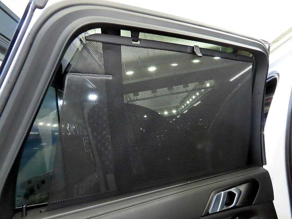 BMW X5 — photo 15