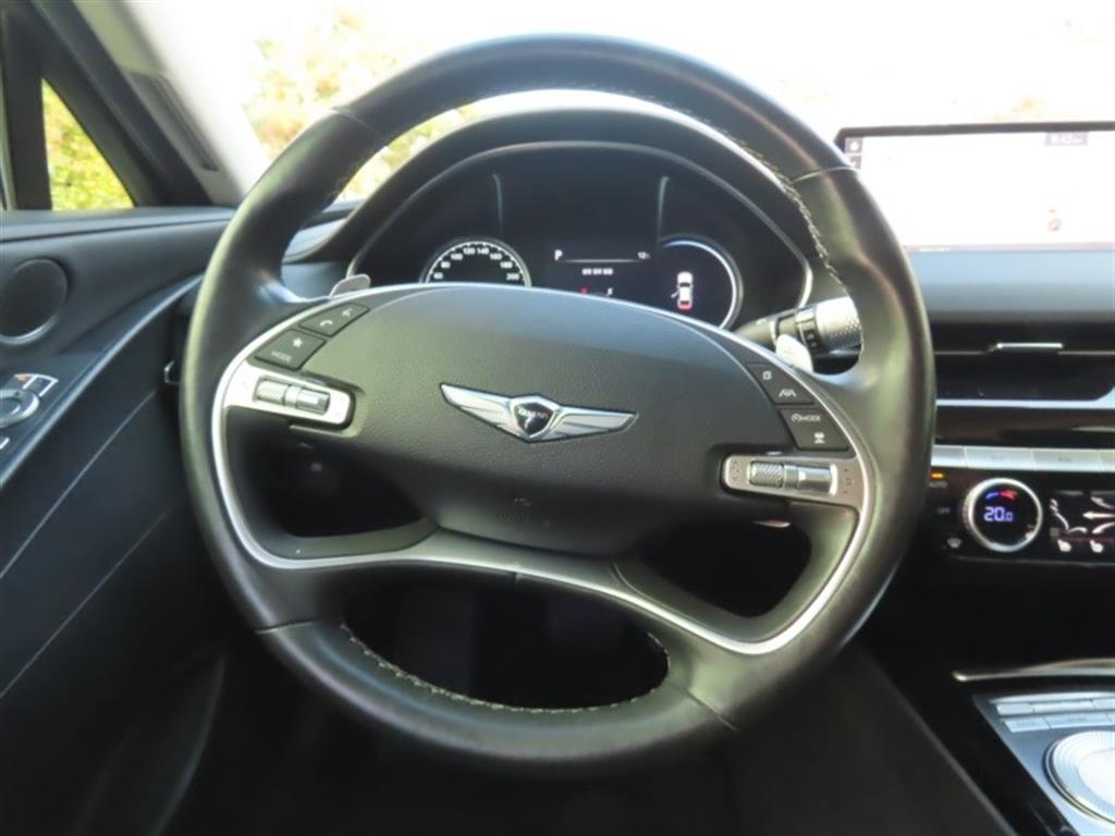 Genesis G80 — photo 16