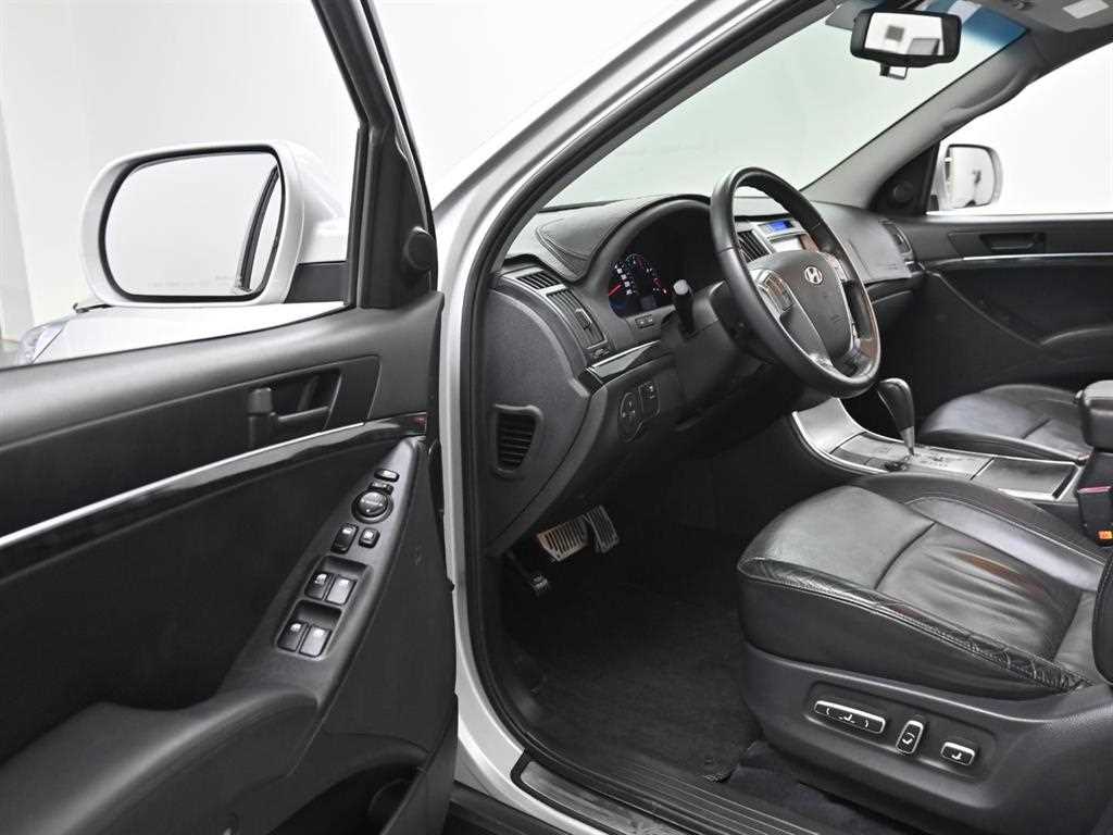Hyundai Veracruz — photo 11