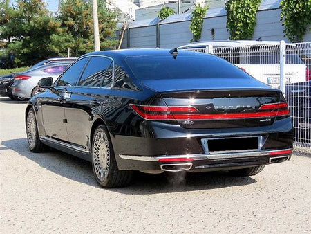 Genesis G90 — photo 03