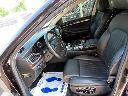 Genesis G90 — photo 05