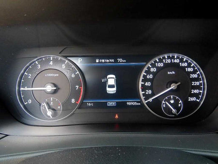 Genesis G90 — photo 09