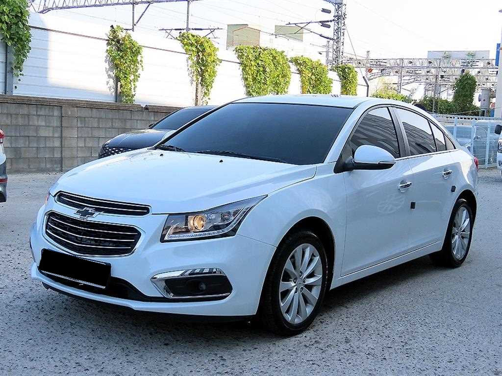 CHEVROLET Cruze — photo 02