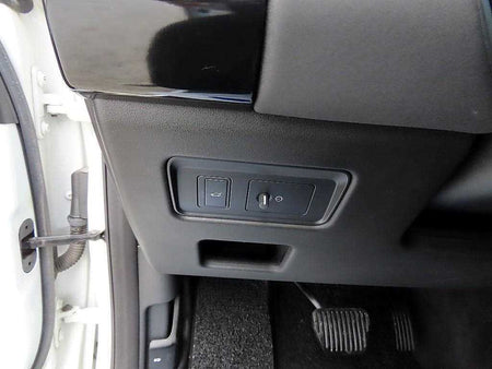 Land Rover Discovery — photo 12