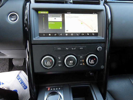 Land Rover Discovery — photo 13