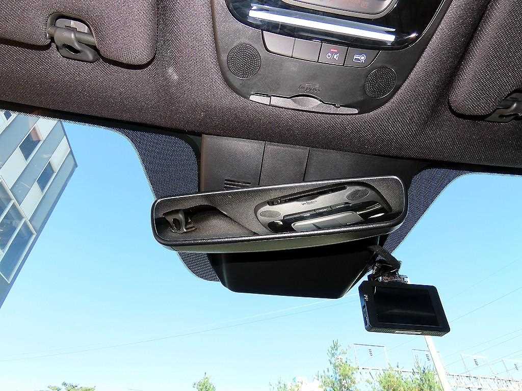 Kia Sorento — photo 14