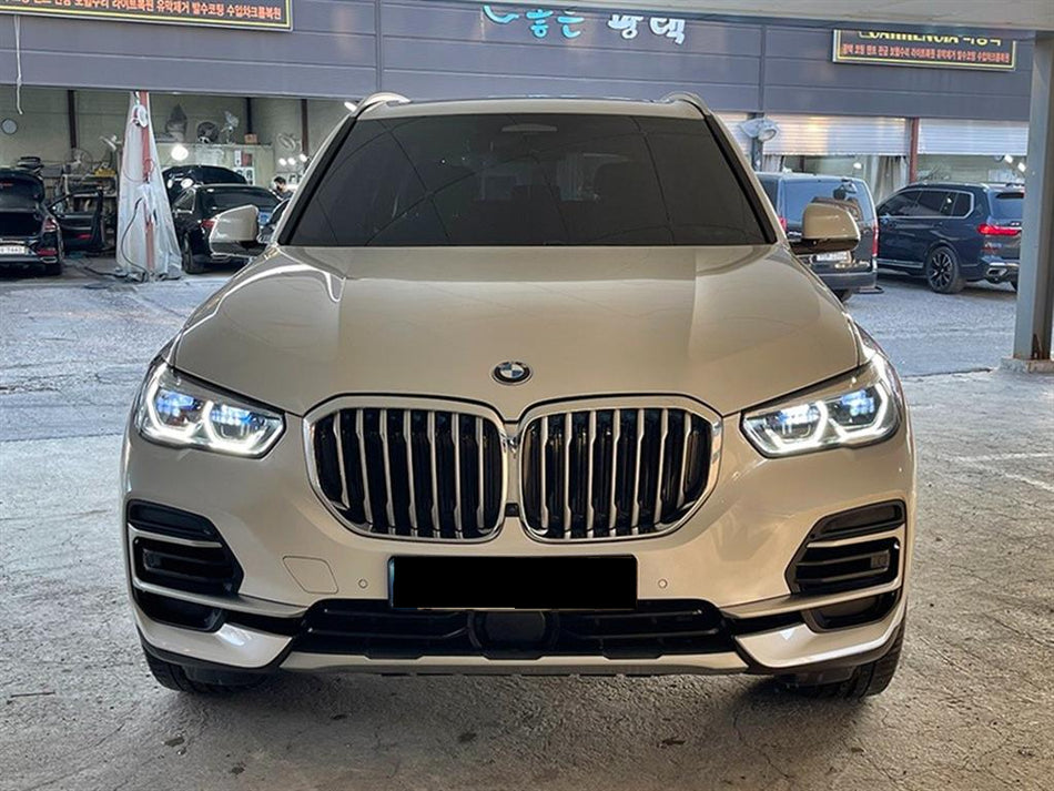 BMW X5 — photo 01