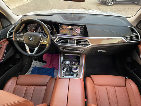 BMW X5 — photo 09