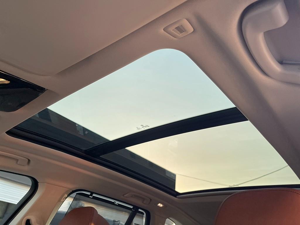 BMW X5 — photo 13