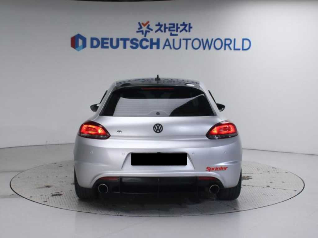 Volkswagen Scirocco — photo 04