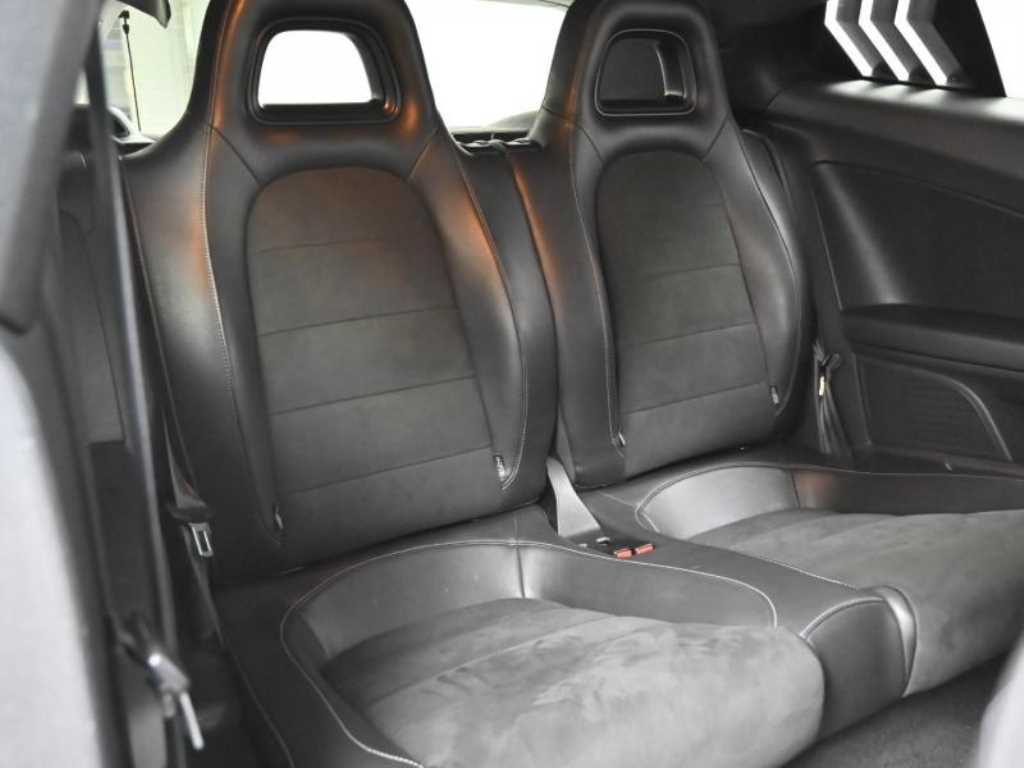Volkswagen Scirocco — photo 12