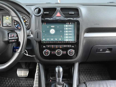 Volkswagen Scirocco — photo 14