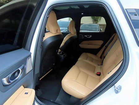 Volvo XC60 — photo 06