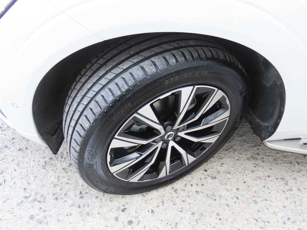Volvo XC60 — photo 20