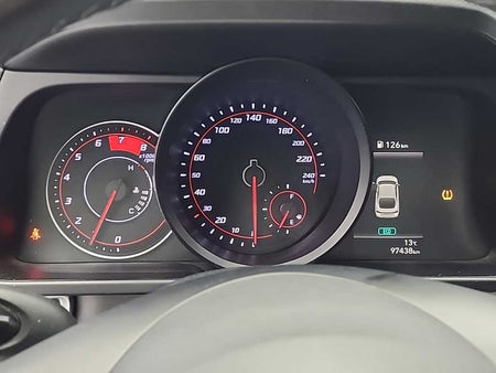 Hyundai Avante — photo 06