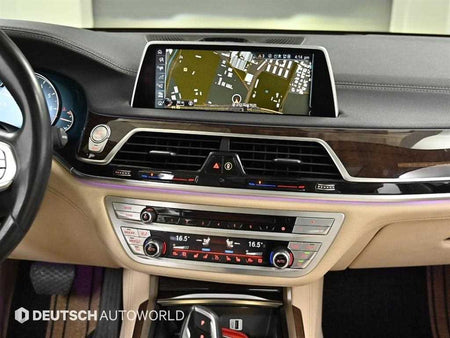 BMW 7-Series — photo 09
