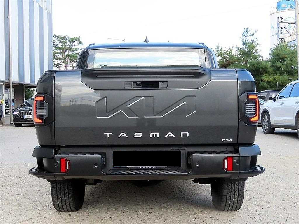 Kia Tasman — photo 04