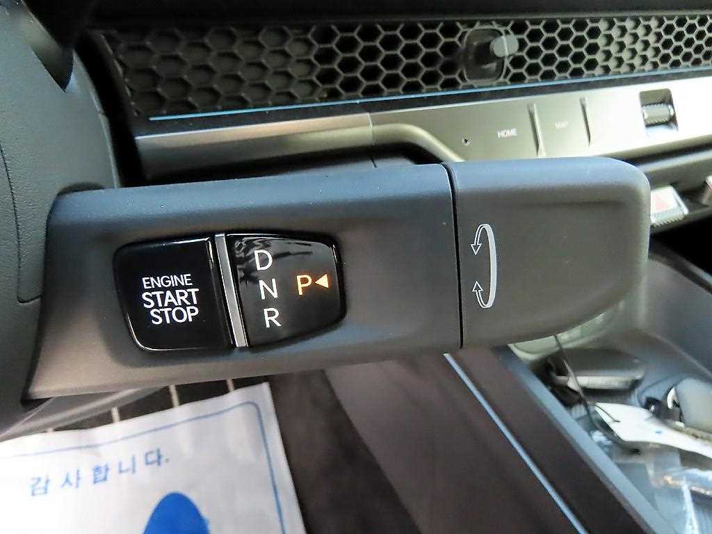 Kia Tasman — photo 11