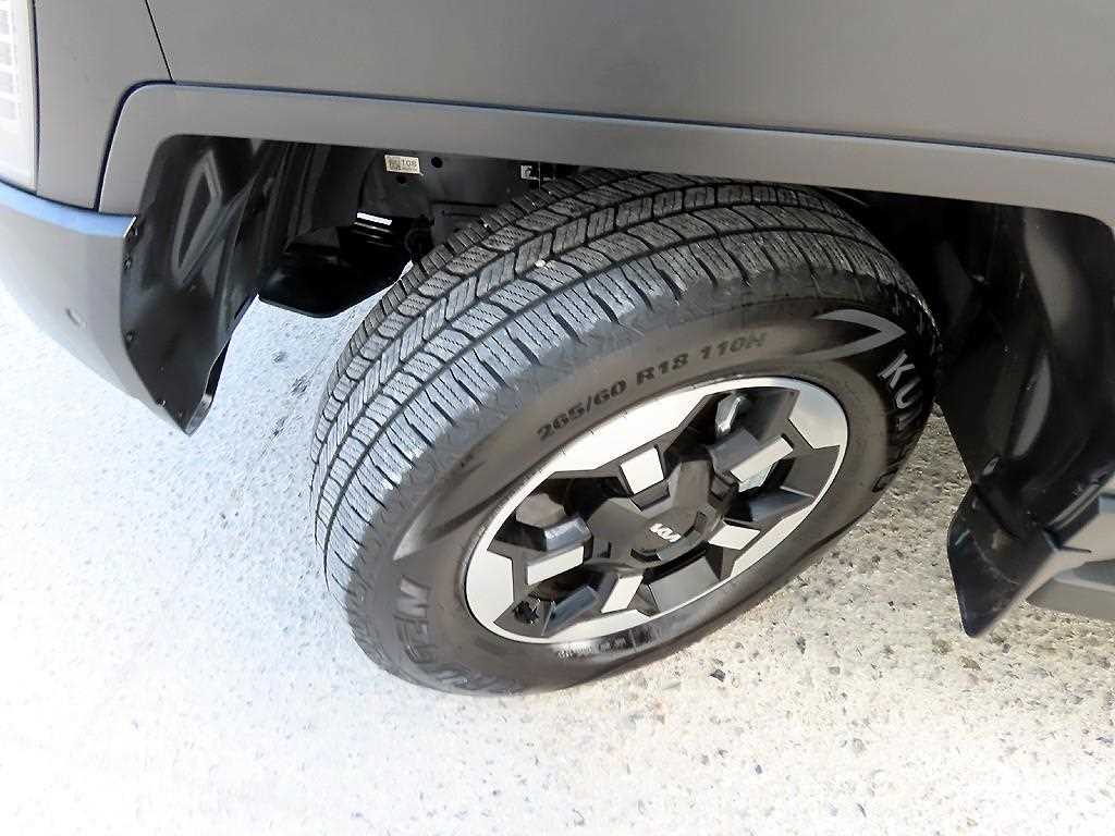 Kia Tasman — photo 20