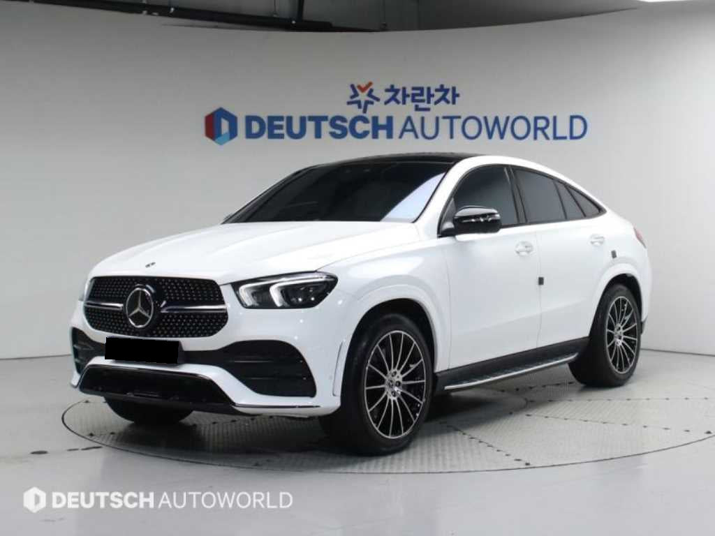 Mercedes-Benz GLE-Class — photo 01