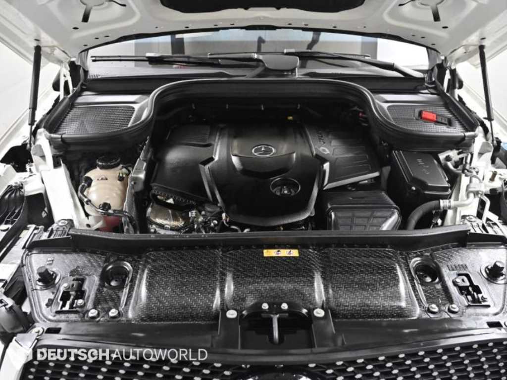 Mercedes-Benz GLE-Class — photo 06