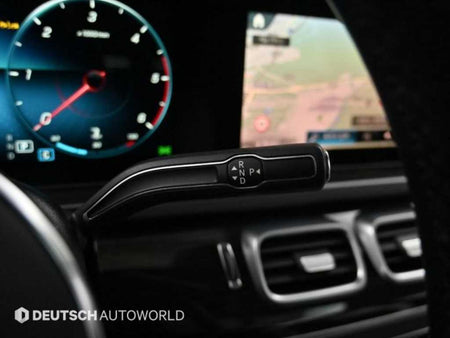 Mercedes-Benz GLE-Class — photo 09