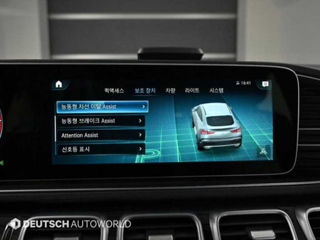 Mercedes-Benz GLE-Class — photo 17