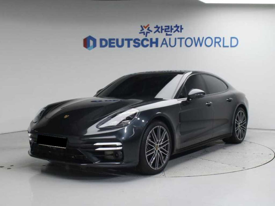 Porsche Panamera — photo 02