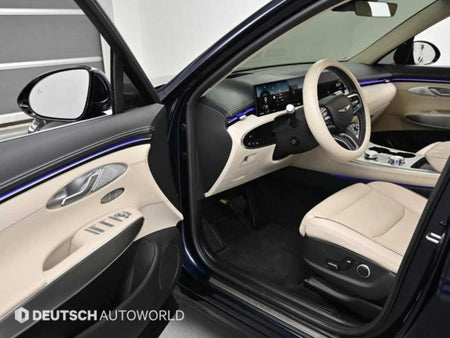 Genesis GV70 — photo 11