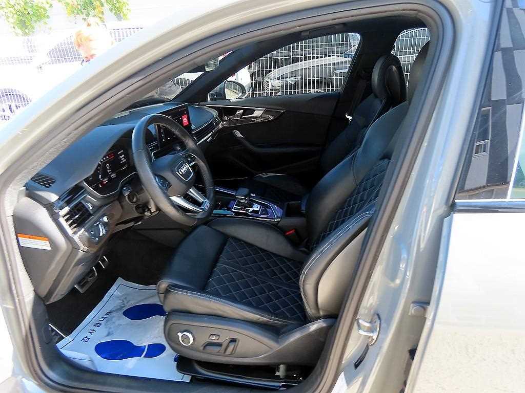 Audi S4 — photo 05