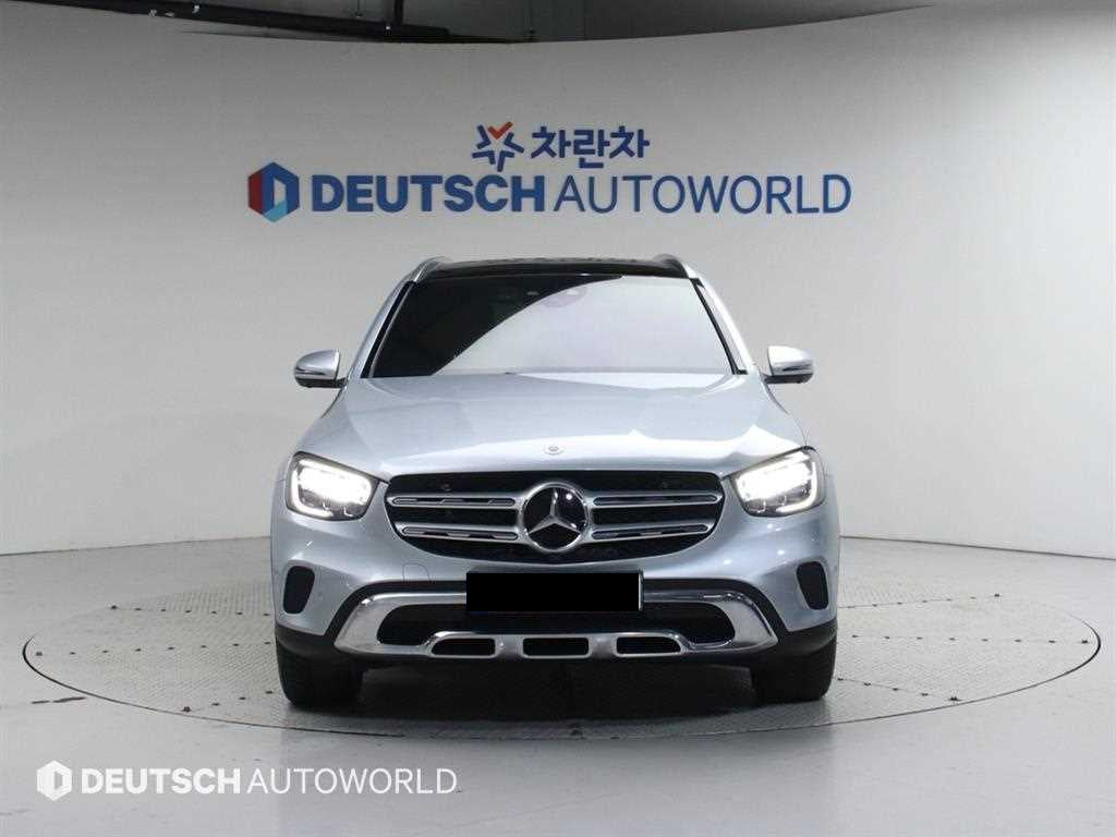 Mercedes-Benz GLC-Class — photo 03