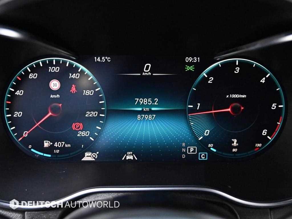 Mercedes-Benz GLC-Class — photo 08