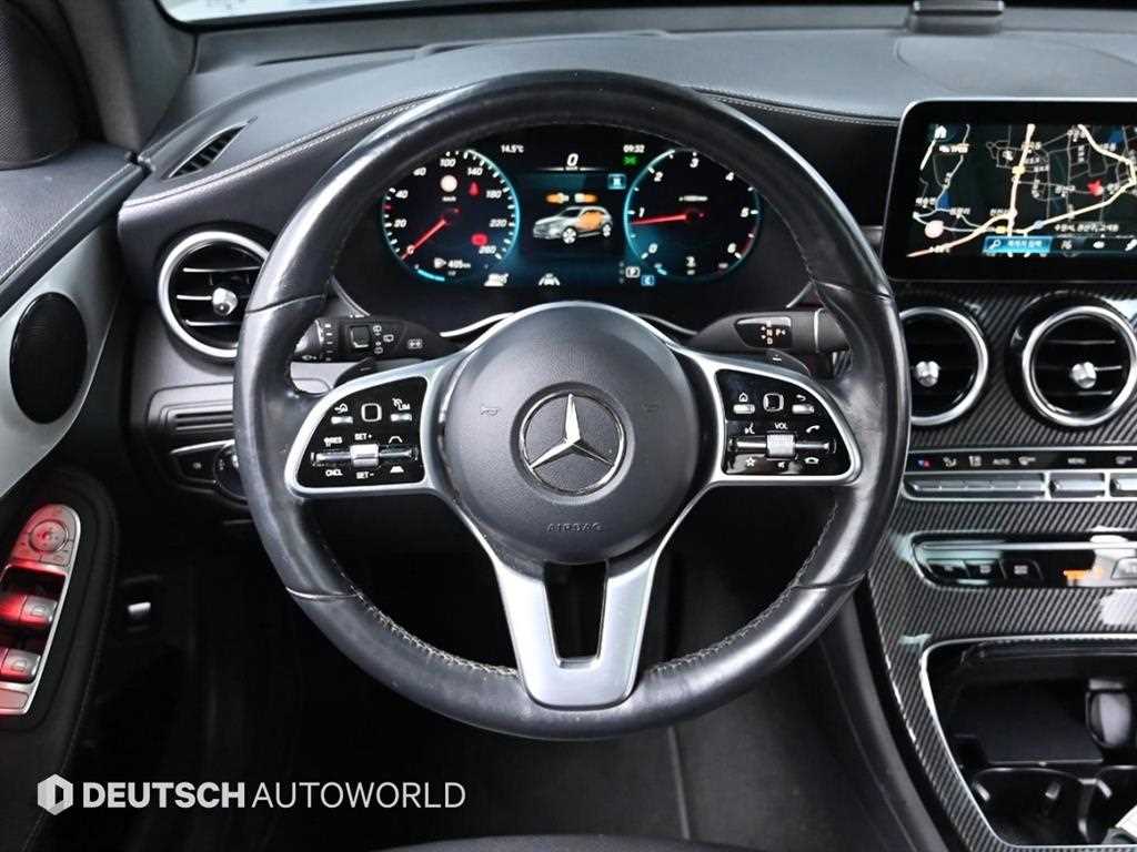 Mercedes-Benz GLC-Class — photo 13