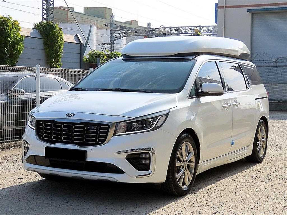 Kia Carnival — photo 01
