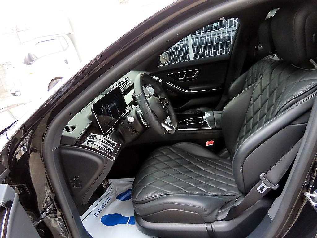 Mercedes-Benz S-Class — photo 05