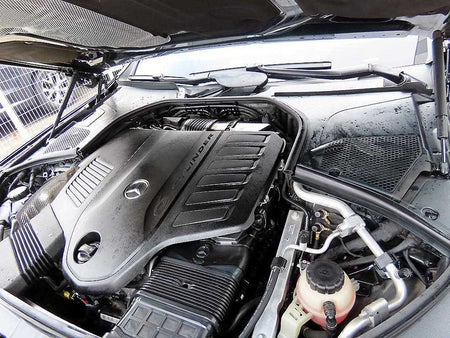 Mercedes-Benz S-Class — photo 19