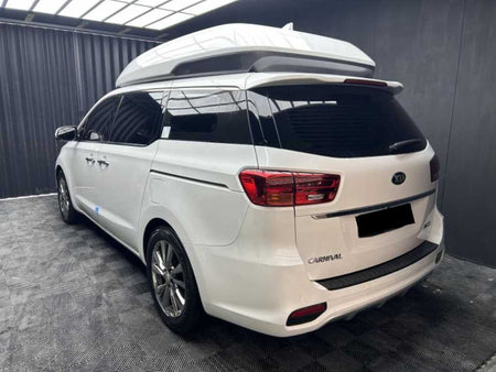Kia Carnival — photo 03