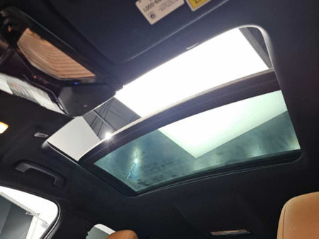 BMW 5-Series — photo 19