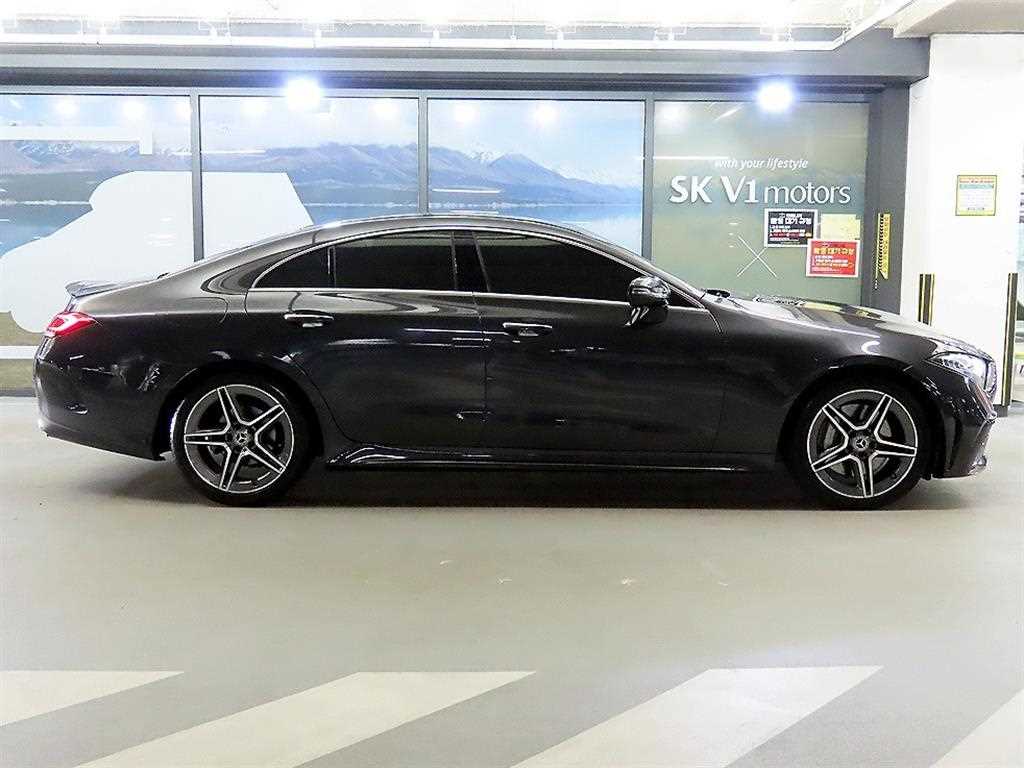 Mercedes-Benz CLS-Class — photo 03