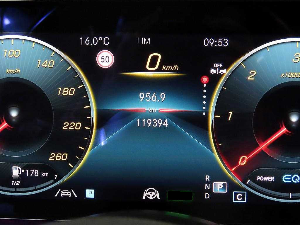 Mercedes-Benz CLS-Class — photo 09
