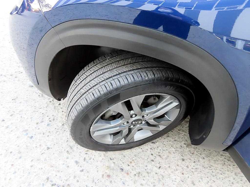 Kia Seltos — photo 18