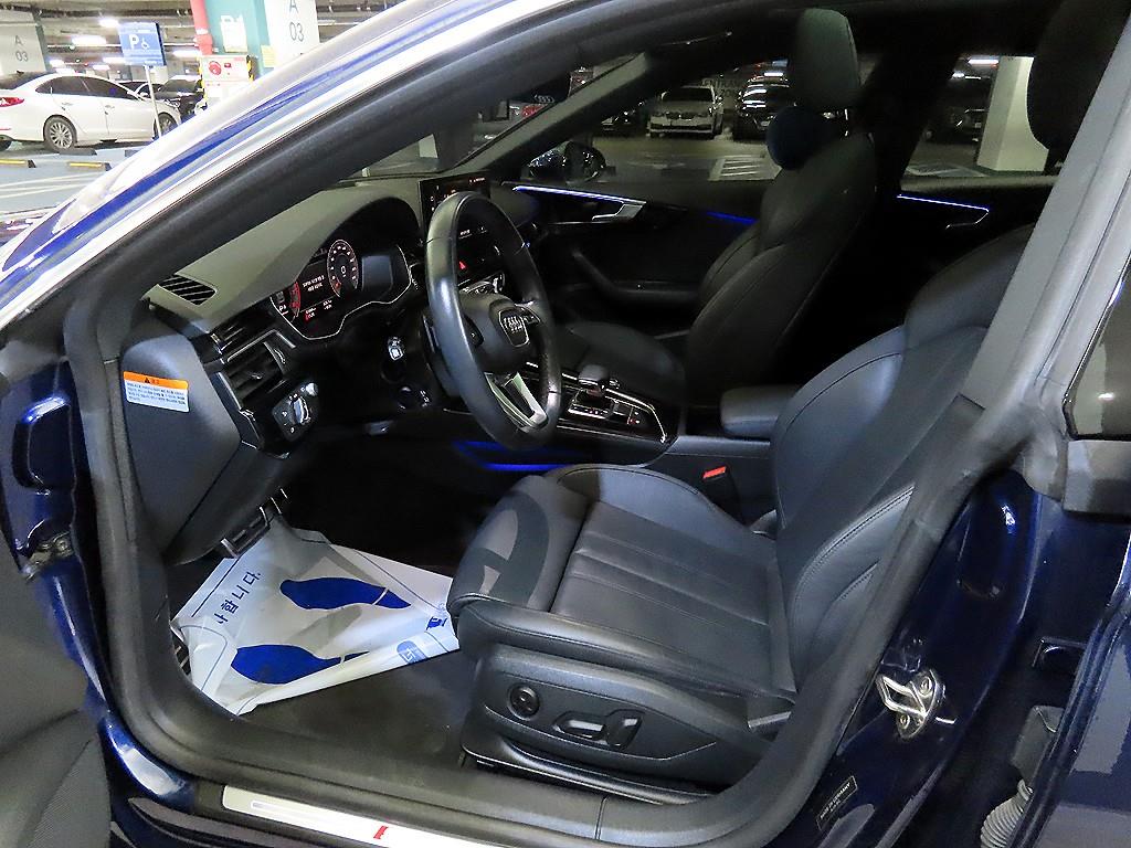 Audi A5 — photo 06