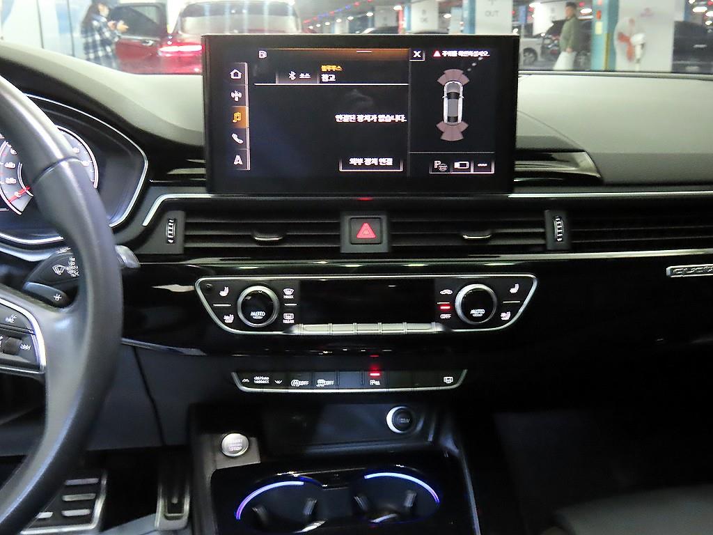 Audi A5 — photo 11